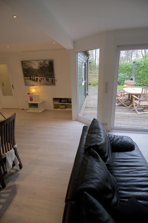 Holiday Home De Zuwe - Loosdrecht Kortenhoef Bagian luar foto