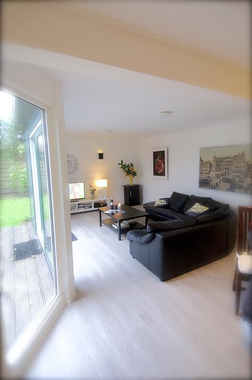 Holiday Home De Zuwe - Loosdrecht Kortenhoef Bagian luar foto