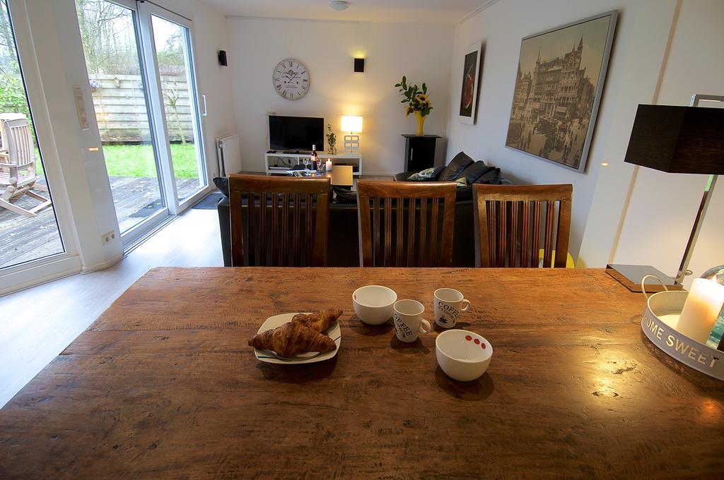 Holiday Home De Zuwe - Loosdrecht Kortenhoef Bagian luar foto
